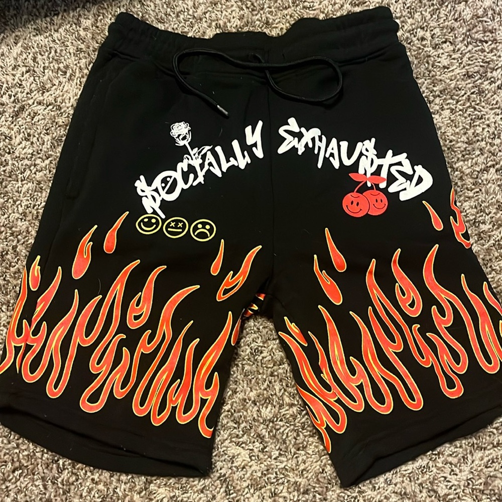 Black flame sweatshorts